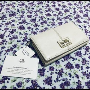 NWT COACH Wallet